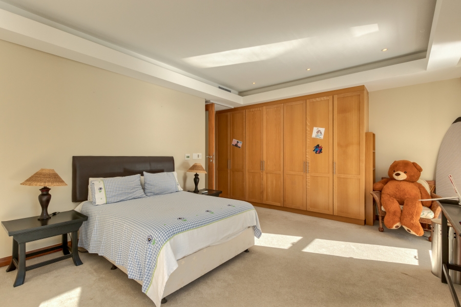 5 Bedroom Property for Sale in Erinvale Golf Estate Western Cape